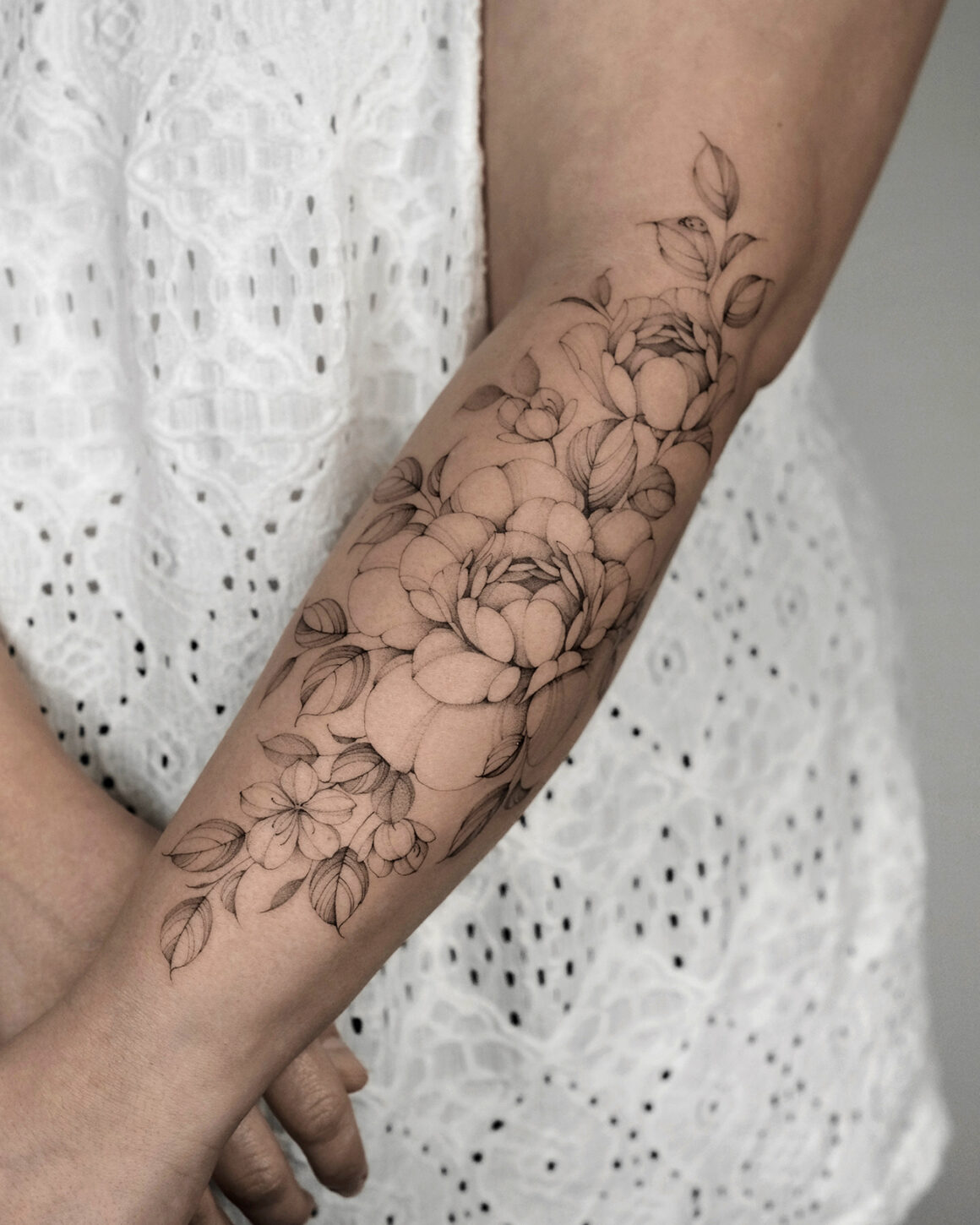 Tattoo by Asia Teraeva, @asya.tattoo